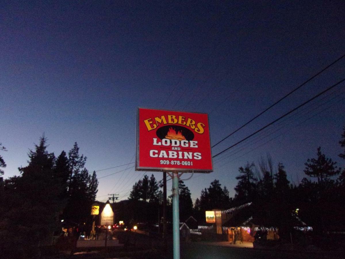 Embers Lodge & Cabins Биг Бэар Лейк Экстерьер фото